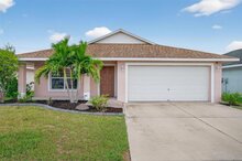 1426 Blossom Bayou Cir, Ruskin, FL, 33570 - MLS TB8435878